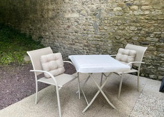 בית נופש In *